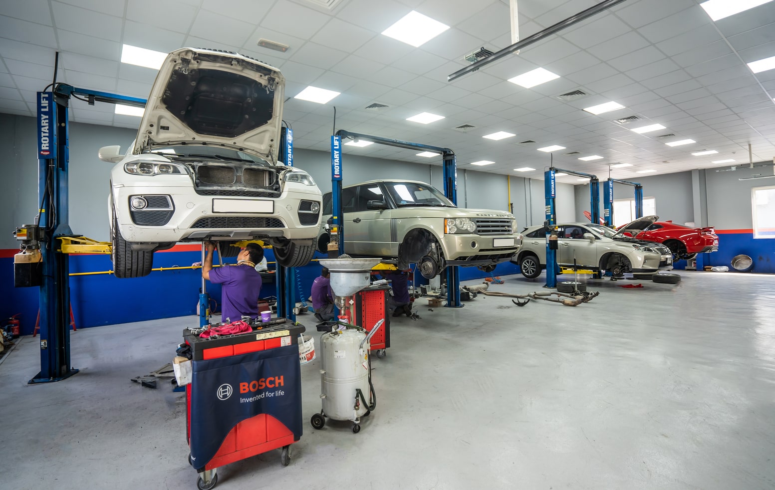 Noisy Brakes or Strange Sounds? Signs Your Car Needs to Visit a Workshop